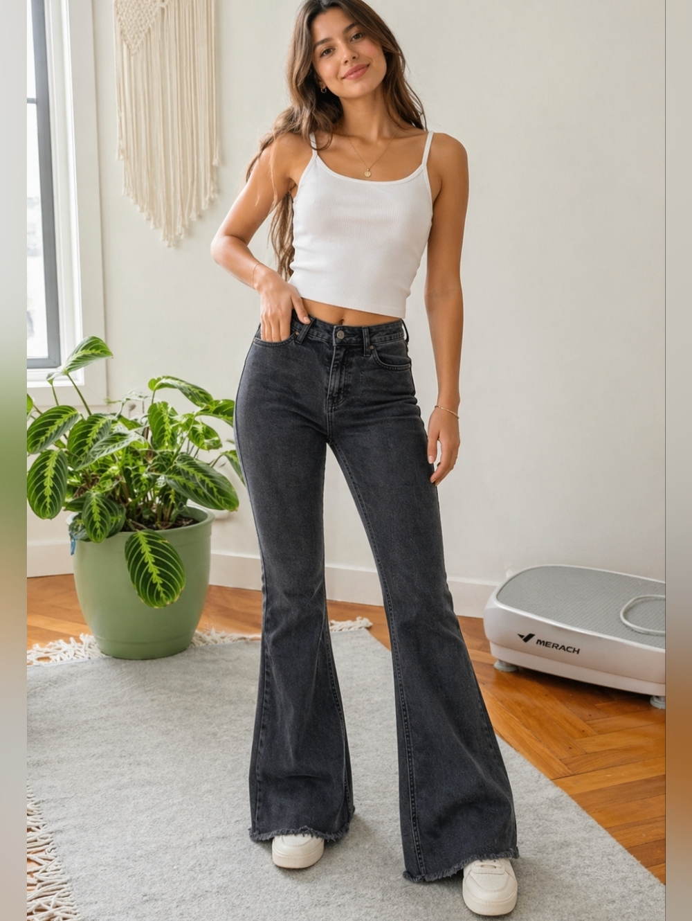 GAP Straight-Leg Black Jeans with Subtle Flare